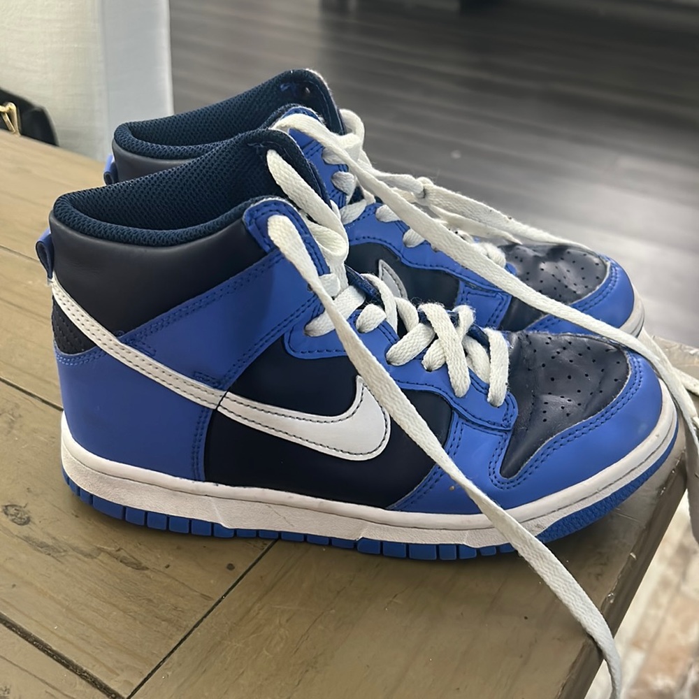 Nike Sneakers